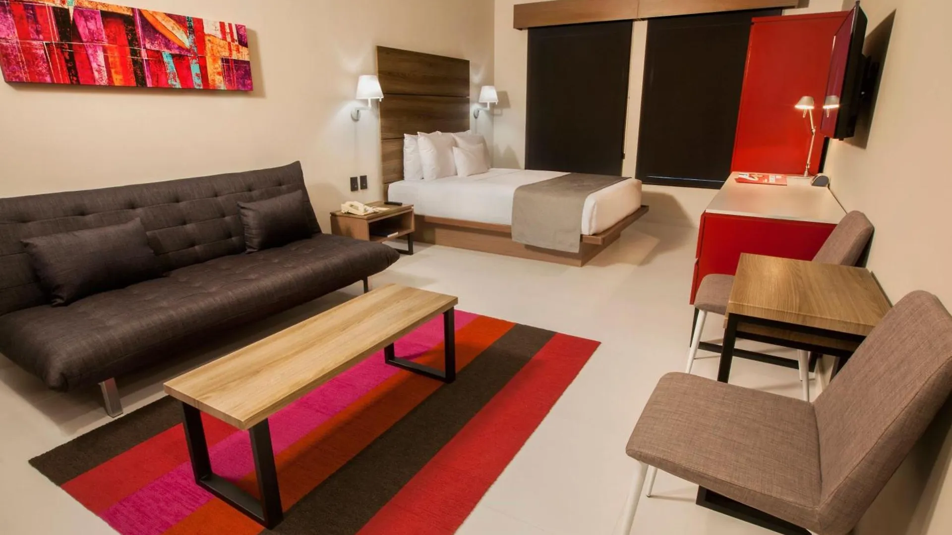 City Express Suites By Marriott Cabo San Lucas